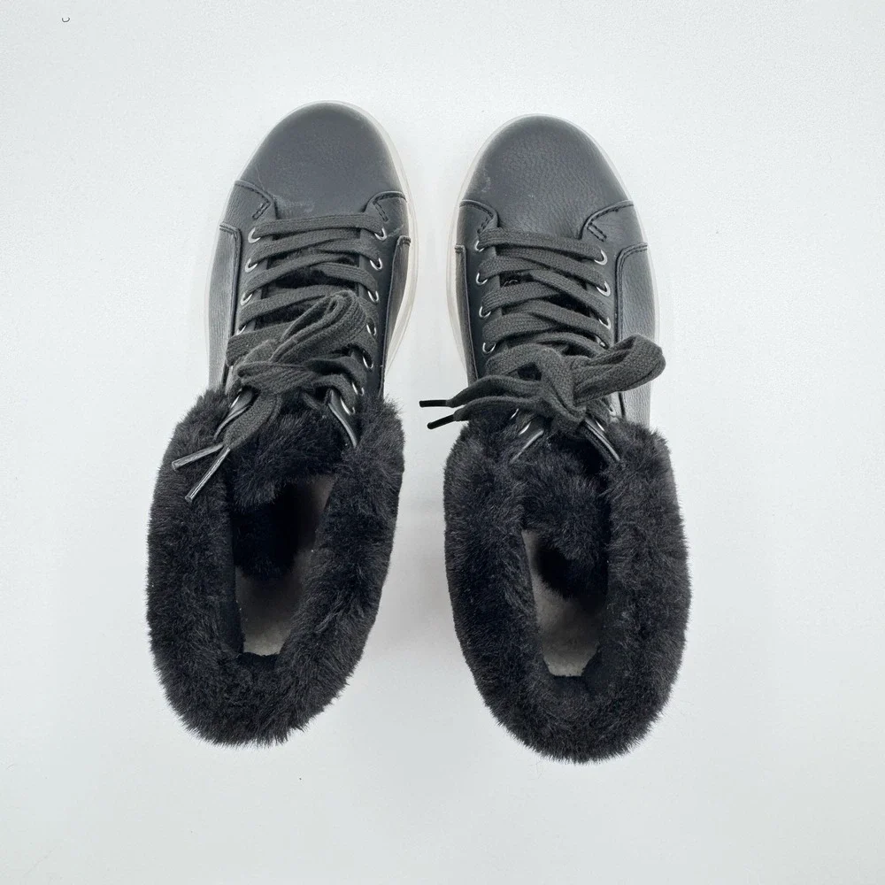 Koolaburra by UGG Women's Sundell Fuzz Chukka Size 7 Black